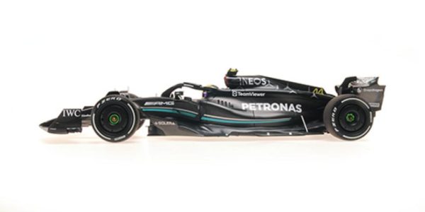 MERCEDES-AMG PETRONAS FORMULA ONE TEAM F1 W14 E PERFORMANCE #44 LEWIS HAMILTON 2023 Escala - 1:18 - Image 2