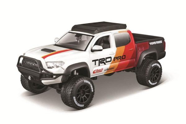 Toyota TACOMA TRD PRO 2023 (scale 1:27) Escala -1:24