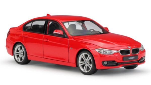 BMW 335i 2012 - Escala 1:24