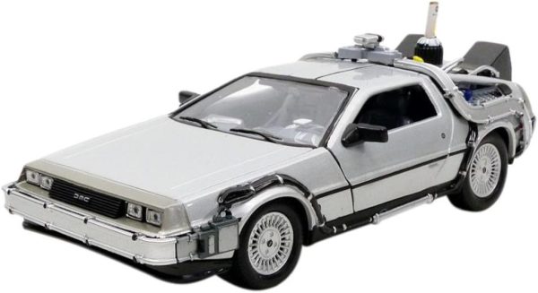 DeLorean Back to the Future II (voo)- Escala 1:24